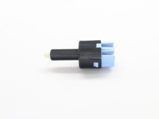 Жабка заднего хода 8614A183 (MITSUBISHI)