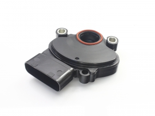 Датчик положения коленвала FN0221444 (MAZDA)