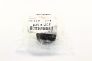 Резинка стабилизатора MN101395 (MITSUBISHI)