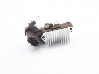 2770035040 TOYOTA - Регулятор генератора - Autoyamato